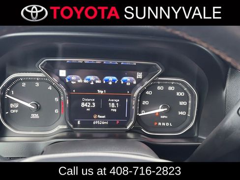 Used 2021 GMC Sierra 1500 AT4 w/ Technology Package image 3