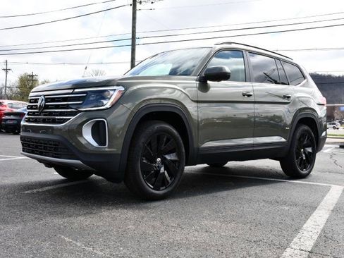 New 2026 Volkswagen Atlas SE AWD/4WD image 3
