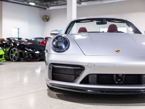 Used 2022 Porsche 911 Cabriolet image 20