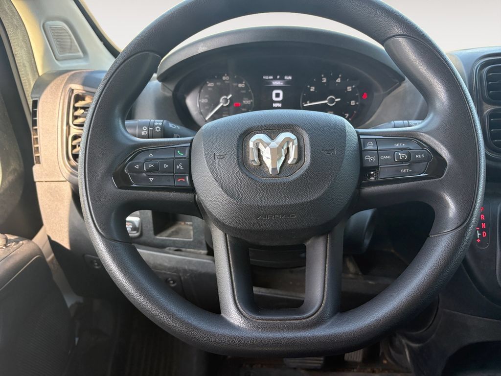Used 2025 RAM ProMaster 2500 w/ Convenience Group FWD image 12