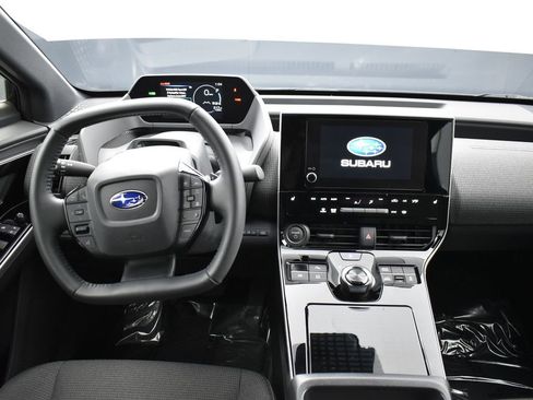 Used 2024 Subaru Solterra Premium image 14