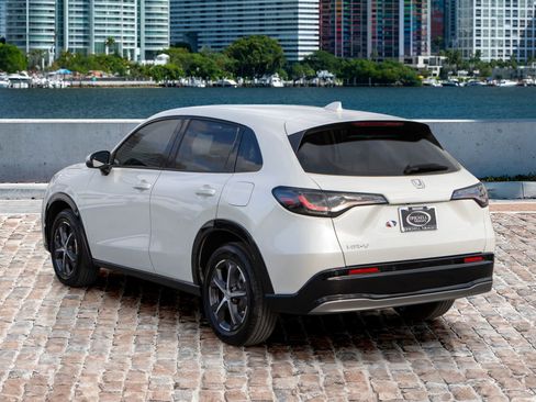 Certified 2023 Honda HR-V EX-L image 7