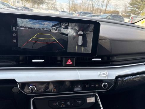 New 2026 Kia Carnival SX w/ SX Dark Edition Package image 10