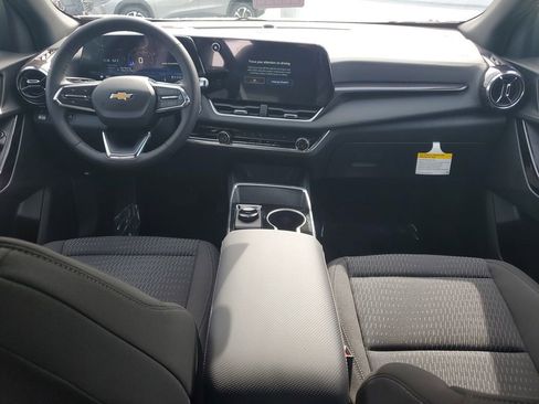 New 2026 Chevrolet Equinox LT w/ Safety and Technology Package image 9