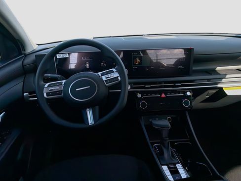 New 2026 Hyundai Tucson SEL FWD image 15