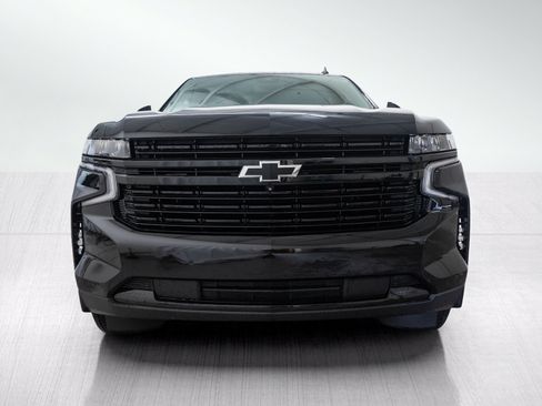Used 2024 Chevrolet Tahoe RST w/ RST Performance Edition AWD/4WD image 2
