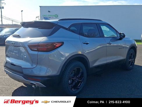 Used 2023 Chevrolet Blazer LT w/ Midnight/Sport Edition AWD/4WD image 5
