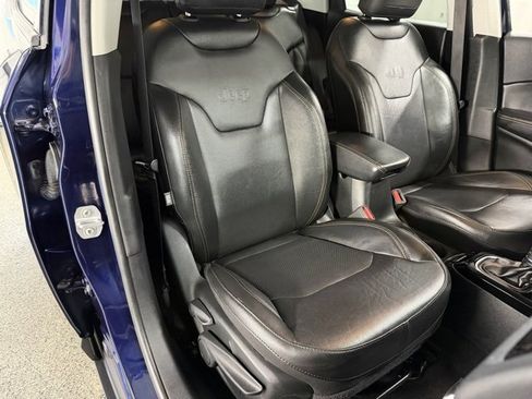 Used 2019 Jeep Compass Limited image 21