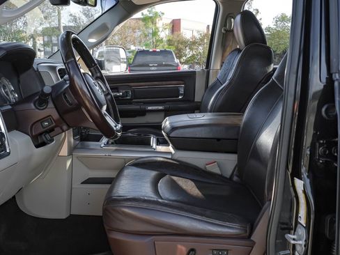 Used 2015 RAM 3500 Laramie Longhorn image 4