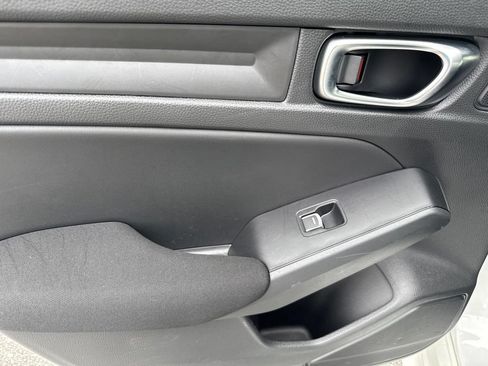 Used 2022 Honda Civic Sport image 12