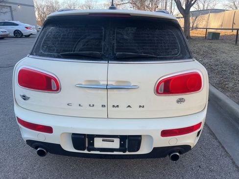 Used 2017 MINI Cooper Clubman S image 6