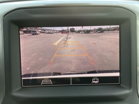 Used 2024 Chevrolet Silverado 2500 Custom w/ Custom Value Package image 16