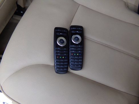 Used 2012 Mercedes-Benz GL 450 4MATIC image 18