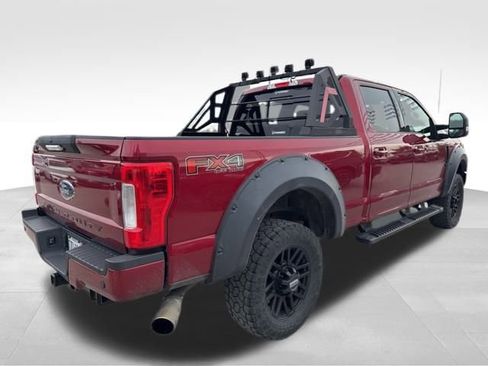 Used 2019 Ford F250 Lariat image 10
