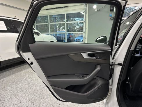 Used 2018 Audi A4 2.0T Ultra Premium w/ Convenience Package FWD image 23
