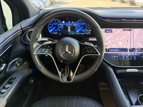 Certified 2023 Mercedes-Benz EQS 580 4MATIC SUV image 18