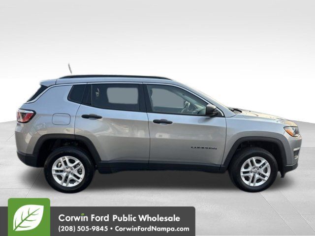 Used 2020 Jeep Compass Sport AWD/4WD image 4