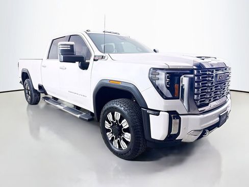 Used 2024 GMC Sierra 3500 Denali w/ Denali Reserve Package image 1