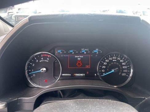 Used 2019 Ford F350 Lariat image 16