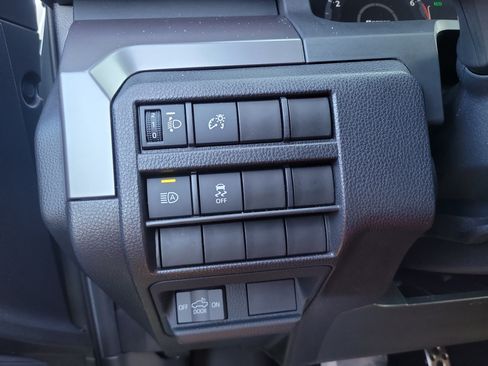 Used 2025 Toyota Tacoma TRD Sport RWD image 33