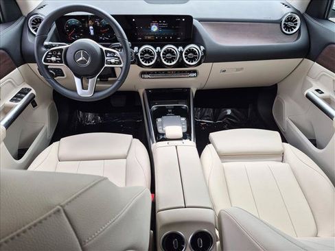 Used 2023 Mercedes-Benz GLA 250 image 17