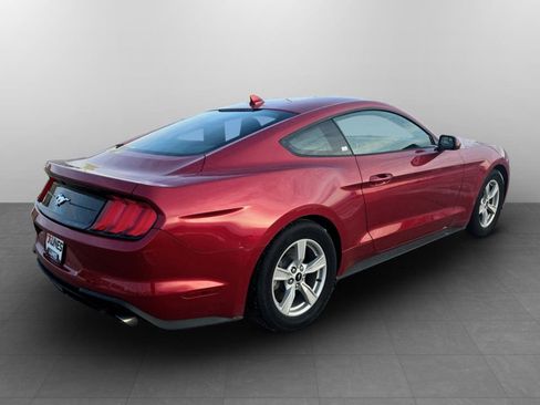 Used 2020 Ford Mustang Coupe image 7