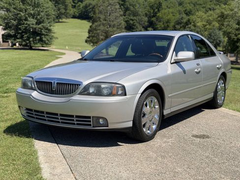 Used 2003 Lincoln LS RWD image 3