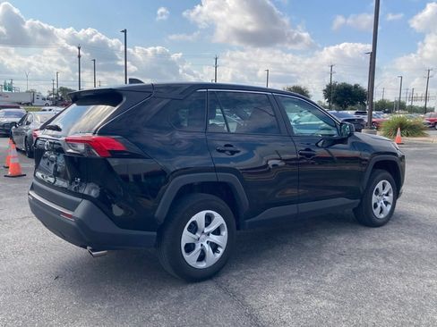 Used 2025 Toyota RAV4 LE FWD image 5