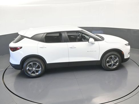 Used 2024 Chevrolet Blazer LT image 51