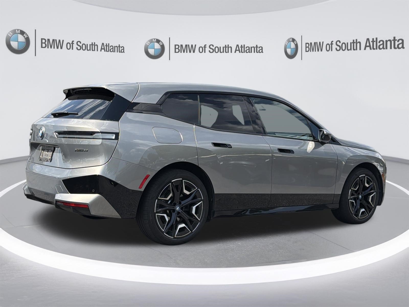 Certified 2024 BMW iX xDrive50 w/ Sport Package AWD/4WD image 26