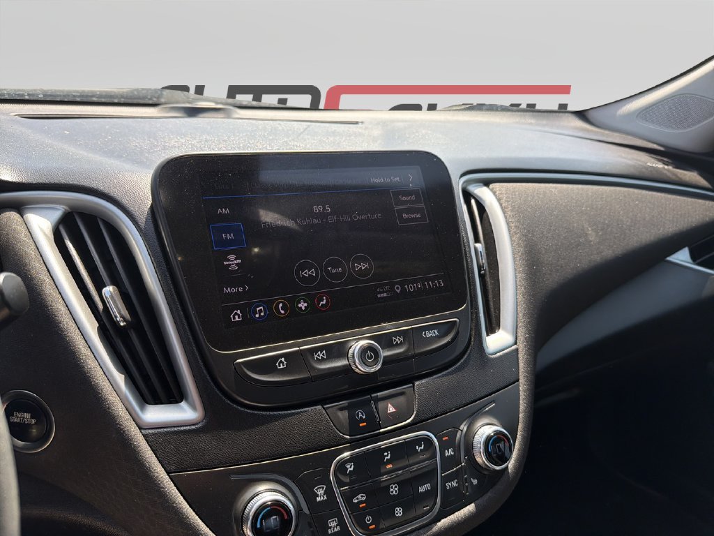 Used 2022 Chevrolet Malibu LT FWD image 13