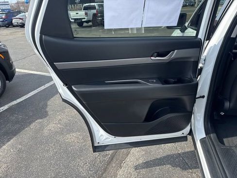 Used 2023 Hyundai Palisade SE AWD/4WD image 37