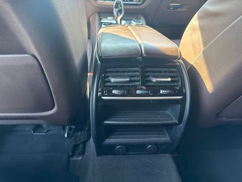Used 2019 BMW 540i xDrive w/ M Sport Package AWD/4WD image 16
