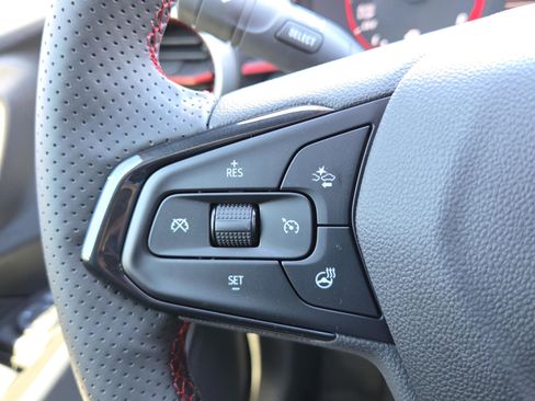 New 2026 Chevrolet Trax RS image 11