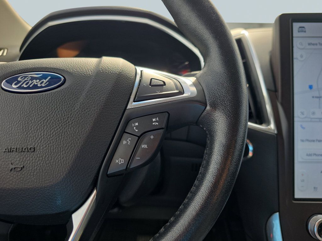 Used 2021 Ford Edge Titanium AWD/4WD image 22