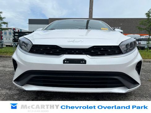 Used 2022 Kia Forte LXS FWD image 8