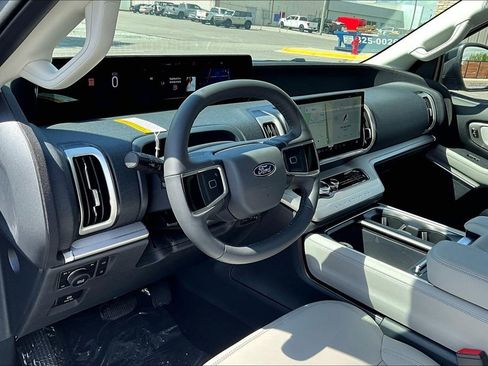 New 2026 Ford Expedition Max Active AWD/4WD image 6
