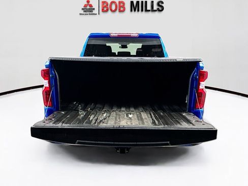 Used 2022 Chevrolet Silverado 1500 Custom RWD image 25