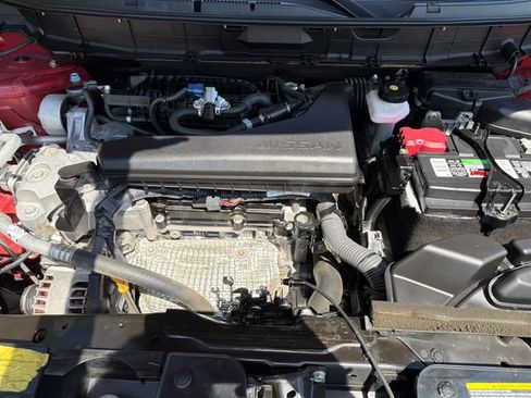 Used 2020 Nissan Rogue SV w/ Premium Package FWD image 26