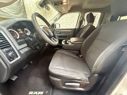 Used 2019 RAM 1500 Warlock AWD/4WD image 21