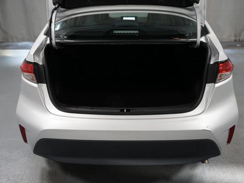 Certified 2024 Toyota Corolla LE FWD image 31