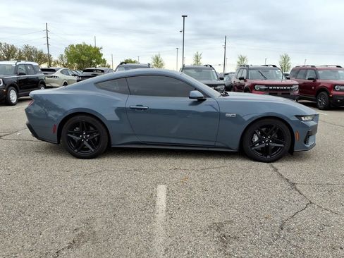 Used 2024 Ford Mustang GT RWD image 6