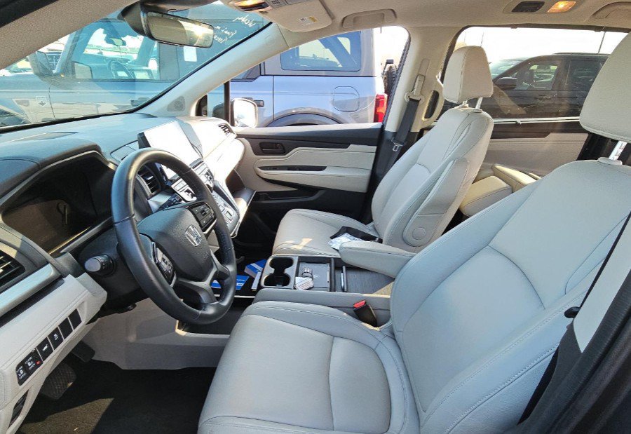 Used 2025 Honda Odyssey EX-L image 5