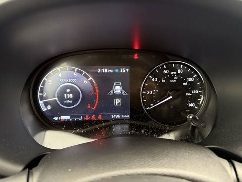 Used 2024 Nissan Kicks SR w/ SR Premium Package image 4