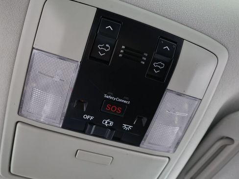 Used 2018 Lexus GX 460 Luxury w/ Preferred Accessory Package AWD/4WD image 39