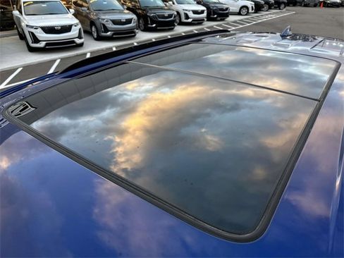 Used 2025 Cadillac XT6 Sport w/ Platinum Package image 14