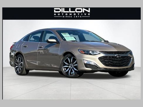Used 2023 Chevrolet Malibu RS w/ Driver Confidence Package FWD image 1