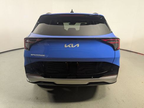 New 2026 Kia Sportage SX FWD image 6