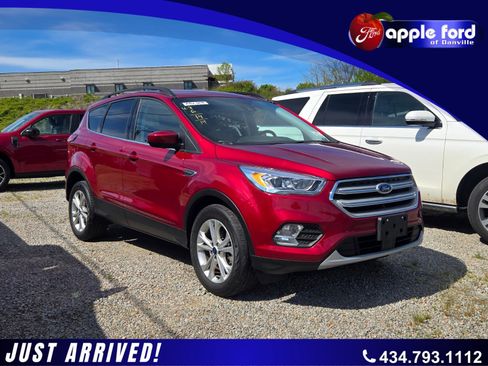 Used 2019 Ford Escape SEL image 1