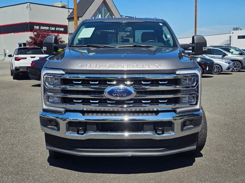 Used 2023 Ford F350 Lariat w/ FX4 Off-Road Package AWD/4WD image 8